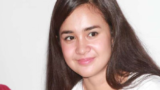 Michelle Ziudith Adu Akting dengan Rizky Nazar di Film Baru
