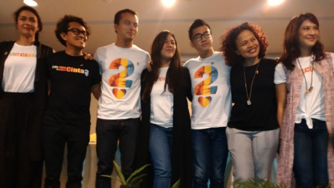 Pemain, produser dan sutradara film AADC2