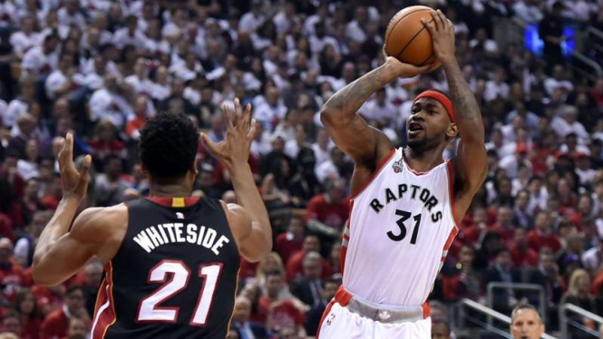 Pertandingan Playoff NBA antara Toronto Raptors melawan Miami Heat
