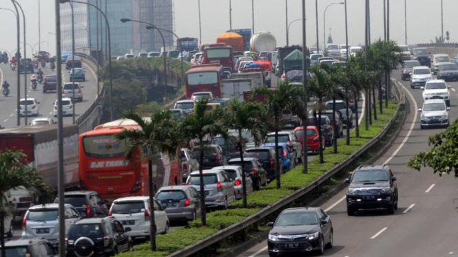 Kepadatan Tol JORR