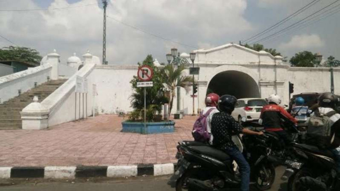 Plengkung Gading, salah satu sudut Yogya yang menjadi lokasi syuting AADC 2