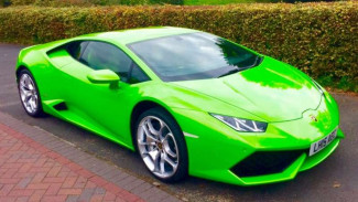 Intip Tarif Fantastis Taksi Lamborghini