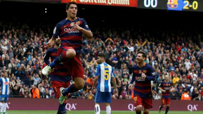Striker Barcelona, Luis Suarez 