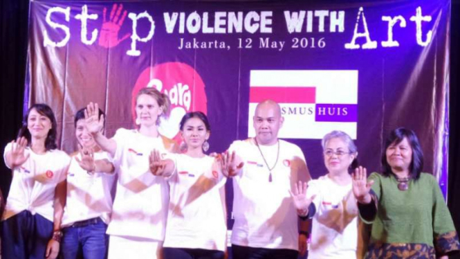 Kampanye anti kekerasan Stop Violence with Art