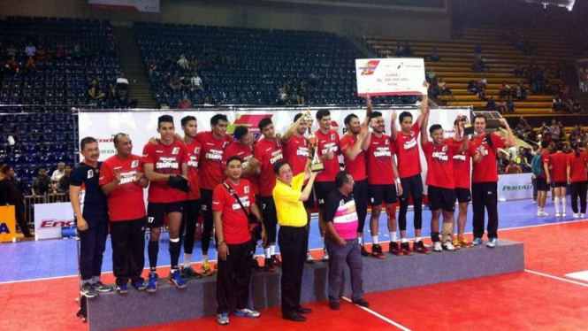 Surabaya Samator keluar sebagai juara Proliga 2016