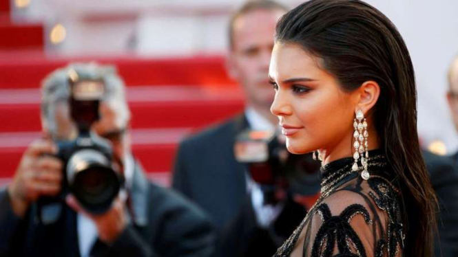 Kendall Jenner di ajang Cannes 2016.
