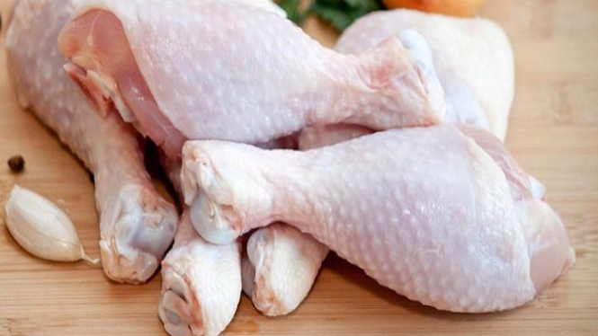 Daging ayam ras salah satu penyumbang inflasi