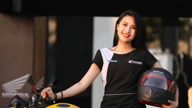 Ijma Sulastri, instruktur safety riding dari Honda Motor Makassar 