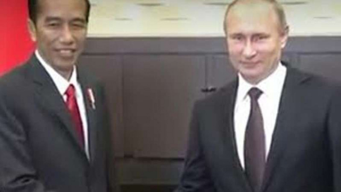 Presiden RI Jokowi bertemu dengan Presiden Rusia Vladimir Putin di Rusia, 19 Mei 2016.
