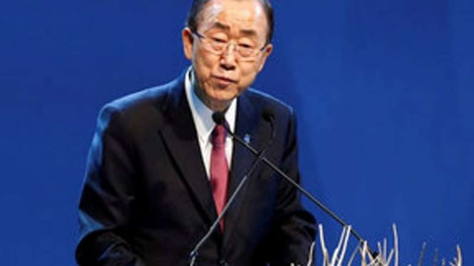Mantan Sekjen PBB Ban Ki Moon, ia kembali ke Korea Selatan dan diidolakan untuk menjadi Presiden Korsel.