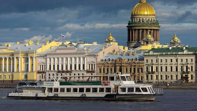 Kota St. Petersburg pernah beberapa kali berganti nama.
