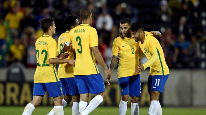 Brasil akan menghadapi Ekuador di Copa America Centenario.