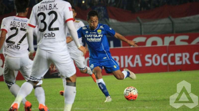 Pemain Persib Bandung, Samsul Arif.