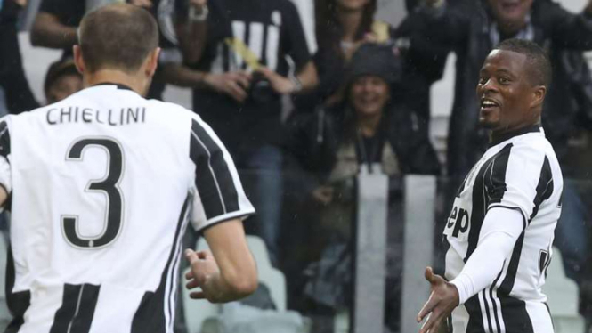 Pemain belakang Juventus, Patrice Evra