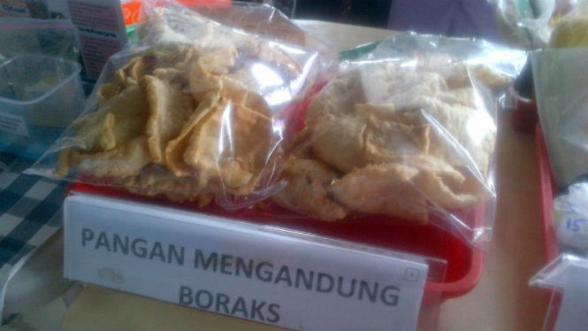 Makanan mengandung boraks di swalayan