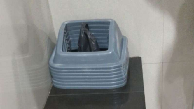 Lokasi penemuan orok bayi di Toilet Bandara Batam.