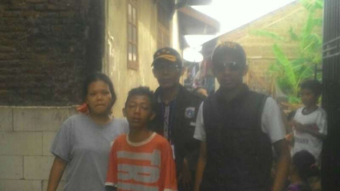 Fauzy (12) tahun ditemukan telantar di Kembangan, Jakarta Barat