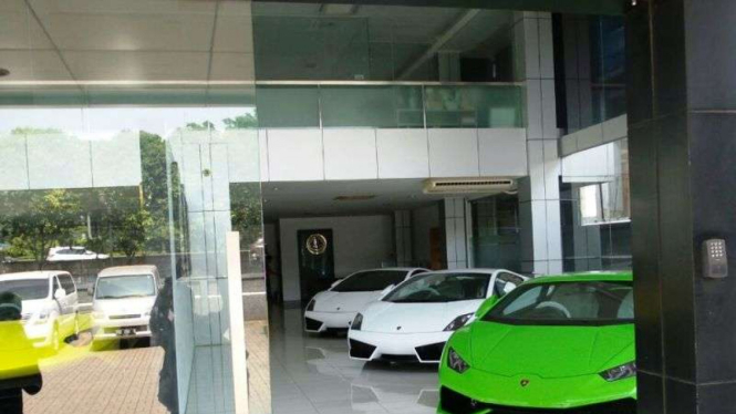 Penembakan di Showroom Lamborghini Jakarta