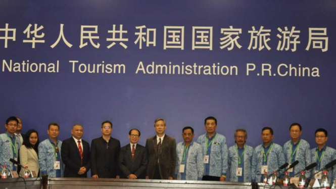 China National Tourism Administration (CNTA) dan China Tourism Association (CTA)