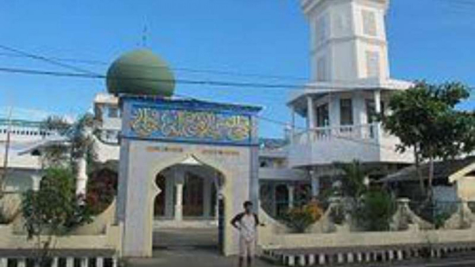 Masjid Agung Awwal Fathul Mubien, masjid tertua di Manado, yang diyakini sebagai bukti autentik syiar Islam mula-mula masuk di Sulawesi Utara pada 1760.