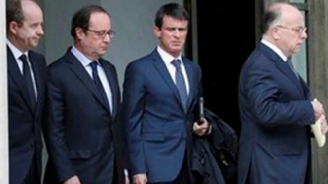 Prancis melakukan pertemuan darurat pada Selasa, 14 Juni 2016, usai penikaman polisi senior di Paris. Kelompok ISIS mengklaim sebagai pelaku.