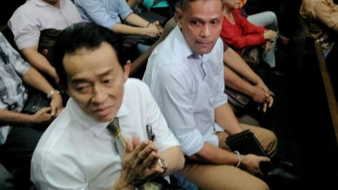 Darmawan Salihin, ayah Wayan Mirna Salihin, hadiri sidang kasus pembunuhan dengan terdakwa Jessica Kumala Wongso.