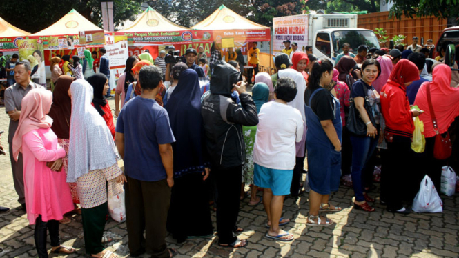 Pangan Murah di Toko Tani Indonesia