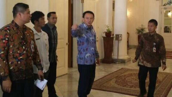 Gubernur DKI Jakarta, Basuki Tjahaja Purnama saat usir wartawan, Kamis, 16 Juni 2016.