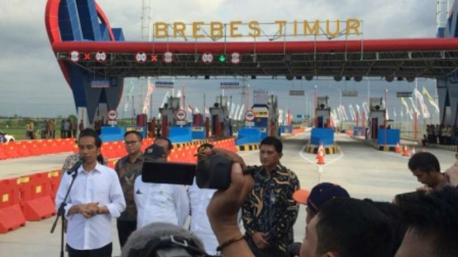 Presiden Joko Widodo resmikan pengoperasian Tol Pejagan-Pemalang