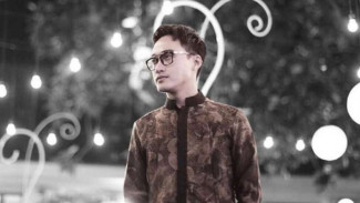 Tips Memilih Busana Lebaran ala Barli Asmara