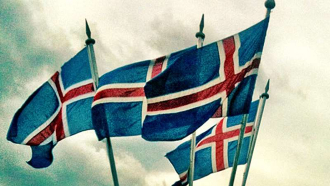 Bendera resmi Islandia.