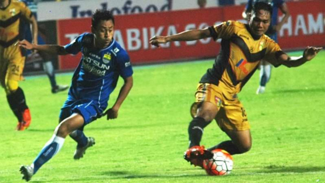Laga Torabika Soccer Championships 2016, Persib Bandung vs Mitra Kukar