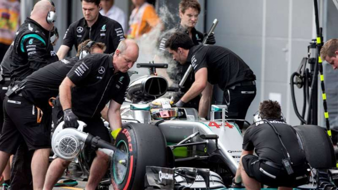 Pembalap Mercedes, Lewis Hamilton di GP Eropa