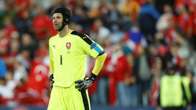 Petr Cech Umumkan Pensiun Dari Timnas Ceko