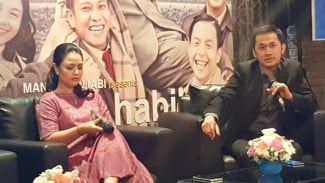 Hanung Merasa Tertantang Menggarap Film Rudy Habibie