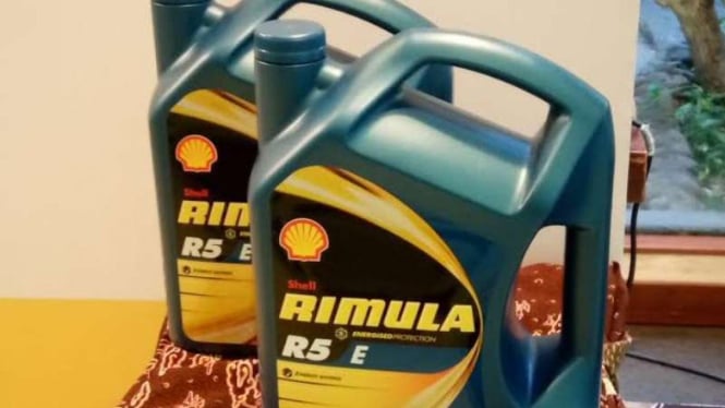Shell perkenalkan oli mesin diesel, Rimula R5 E 10W40