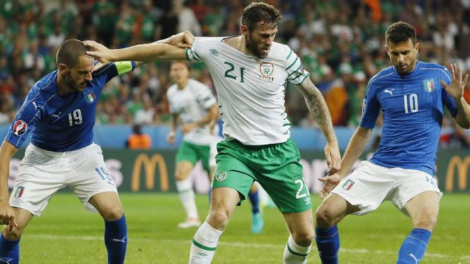 Pertandingan Italia kontra Republik Irlandia di Grup E Piala Eropa 2016