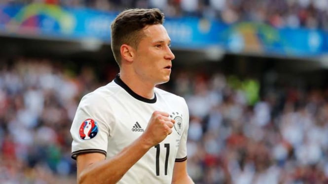 Winger timnas Jerman, Julian Draxler