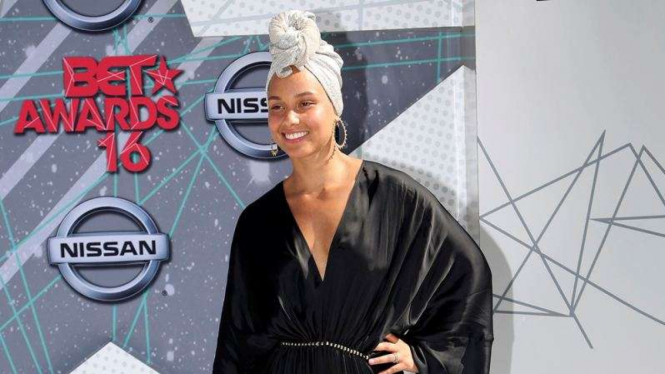 Alicia Keys tanpa make-up