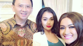 Momen Bahagia Julia Perez di Hari Ulang Tahun Ahok