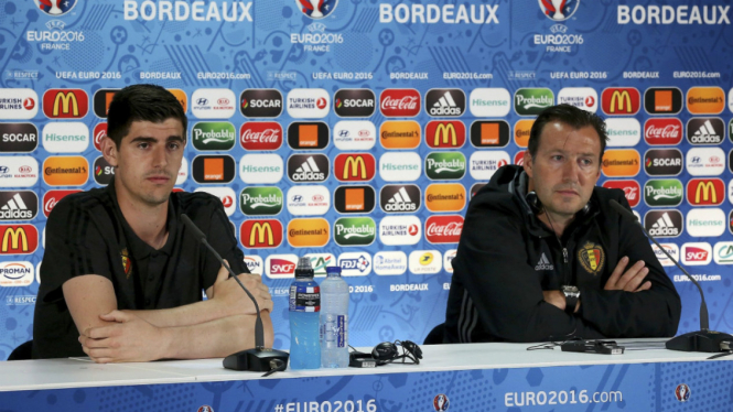 Kiper Timnas Belgia Thibaut Courtois dan Pelatih Marc Wilmots.