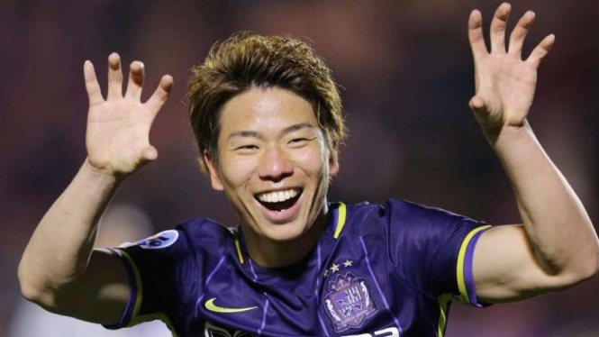 Takuma Asano saat berseragam Sanfrecce Hiroshima