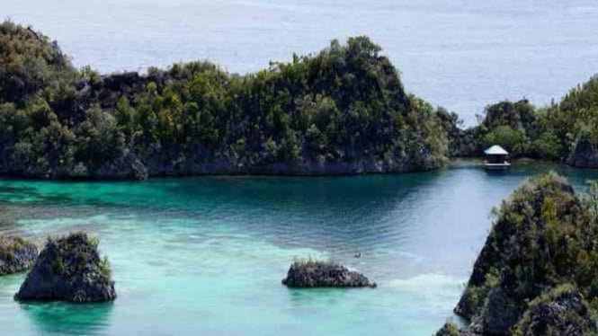 Keindahan alam Pulau Raja Ampat