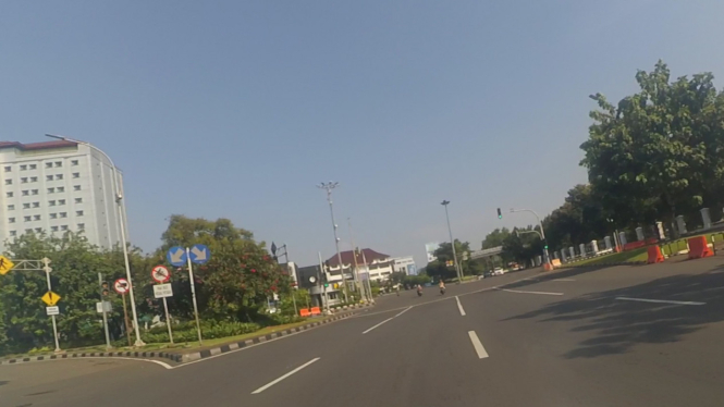  Jalan Jakarta sepi saat Lebaran.