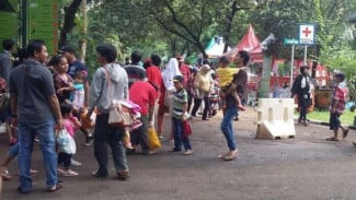 Warga Jakarta Serbu Tempat Wisata