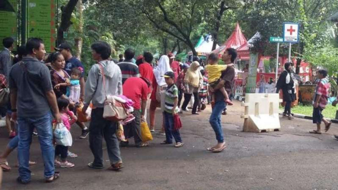 Kebun Binatang Ragunan 