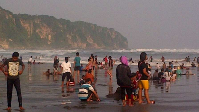 Wisata pantai di Yogyakarta