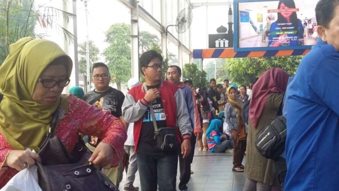 Suasana di Stasiun Senen, Jakarta Pusat.