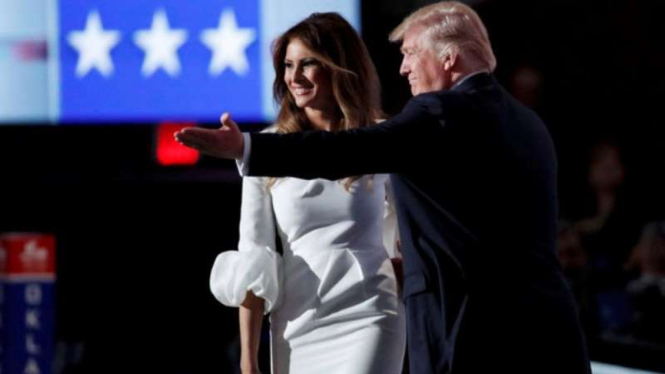 Capres AS dari Partai Republik, Donald Trump bersama Melania, istrinya.