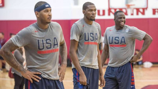 Timnas Basket Amerika Serikat (AS) dalam sesi latihan 